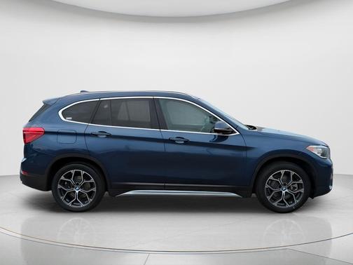 Phytonic Blue Metallic 2021 BMW X1 sDrive28i