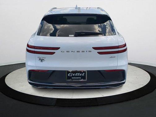 2026 Genesis GV70 2.5T Select
