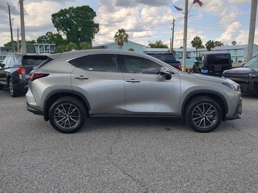 2025 Lexus NX 250 Premium