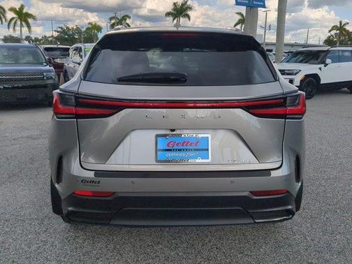 2025 Lexus NX 250 Premium