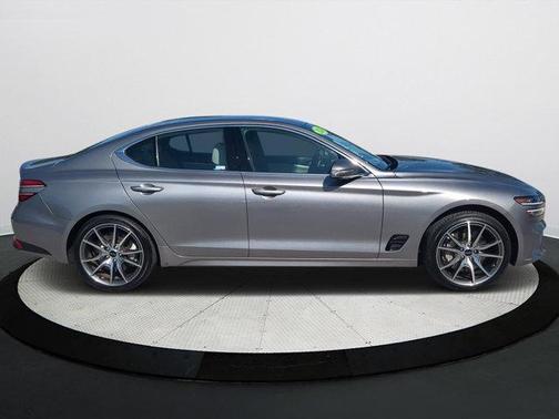 2024 Genesis G70 2.5T