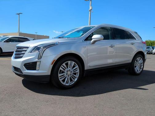 2018 Cadillac XT5 Premium Luxury