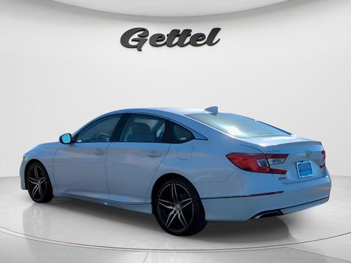 2022 Honda Accord Touring 2.0T