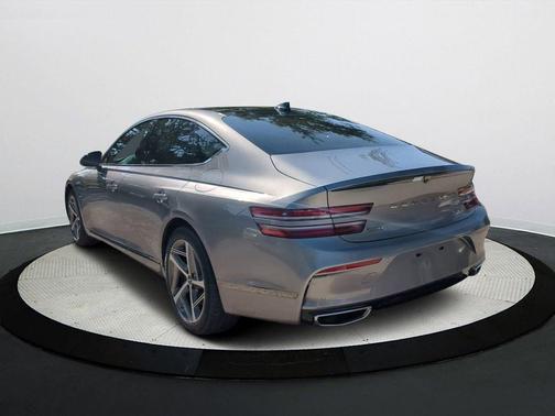 2024 Genesis G80 2.5T