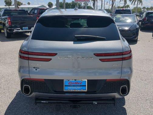 2022 Genesis GV70 2.5T
