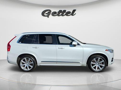 2018 Volvo XC90 T6 Inscription