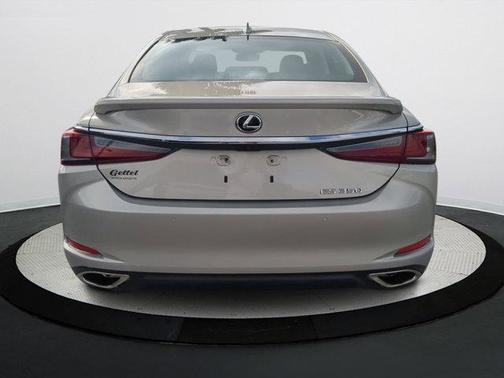 2021 Lexus ES 350 Base