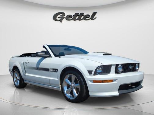 White 2008 Ford Mustang GT
