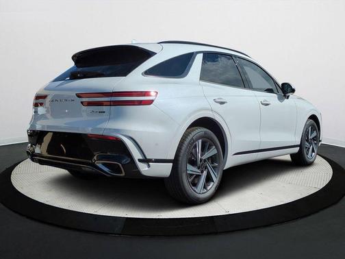 2026 Genesis GV70 3.5T Sport Advanced