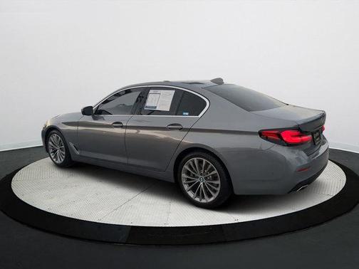 2023 BMW 530 i