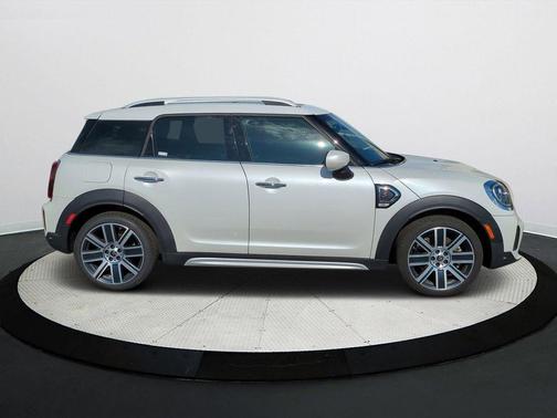 2024 MINI Countryman Cooper S