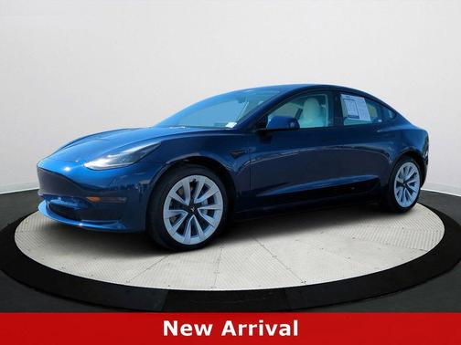 2022 Tesla Model 3 Long Range