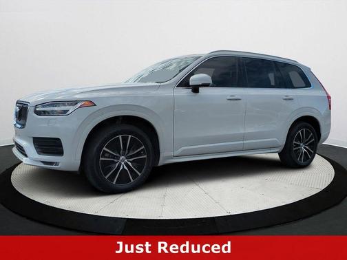 2020 Volvo XC90 T6 Momentum 7 Passenger
