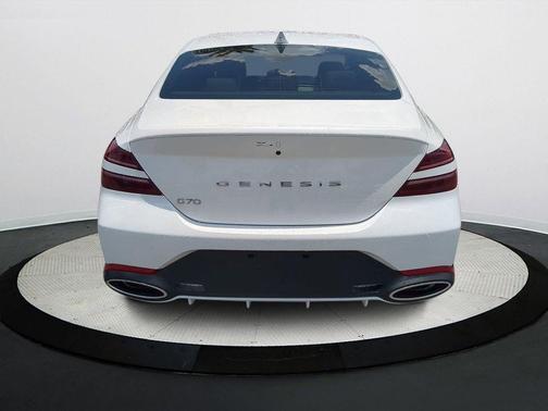 2026 Genesis G70 