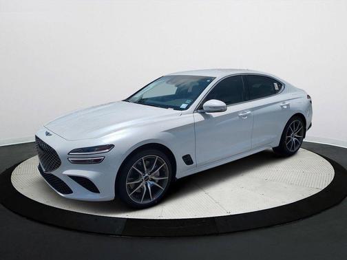2026 Genesis G70 2.5T Standard