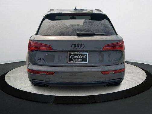 2023 Audi Q5 45 S line Prestige