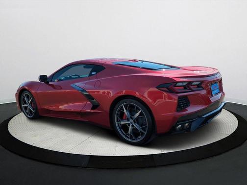 2021 Chevrolet Corvette Stingray w/2LT