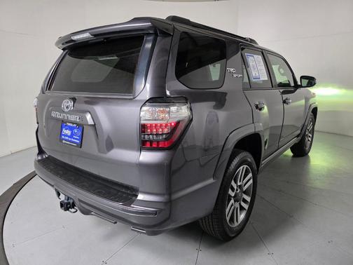 Magnetic Gray Metallic 2022 Toyota 4Runner TRD Sport