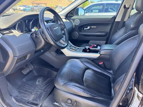 Santorini Black 2016 Land Rover Range Rover Evoque SE