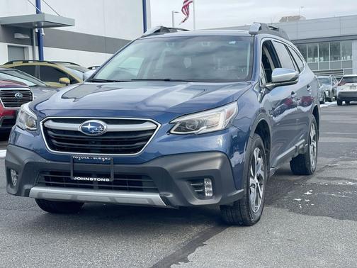 2022 Subaru Outback Touring
