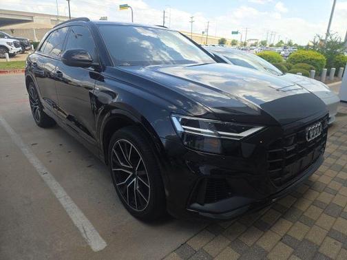 Orca Black Metallic 2020 Audi Q8 55 Premium Plus