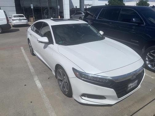2019 Honda Accord Touring 2.0T