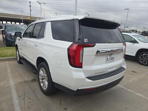 2022 GMC Yukon SLT