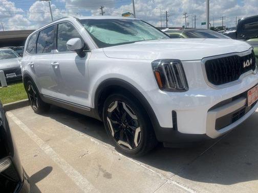 Glacial White Pearl 2024 Kia Telluride EX