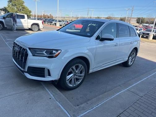 2021 Audi Q7 45 Premium Plus