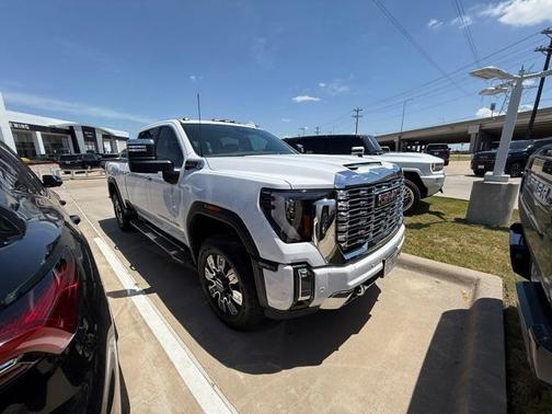 2024 GMC Sierra 2500 Denali