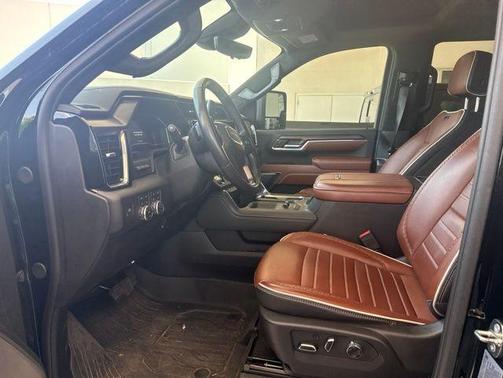 Onyx Black 2024 GMC Sierra 2500 Denali Ultimate