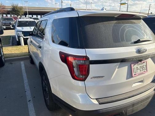 2018 Ford Explorer sport