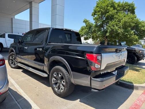 2020 Nissan Titan Platinum Reserve