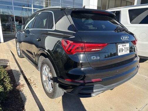2023 Audi Q3 45 S line Premium
