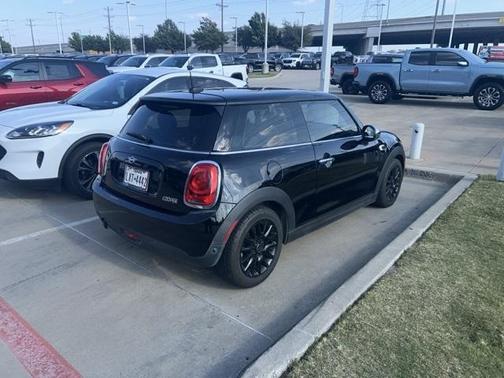 2019 MINI Hardtop Cooper