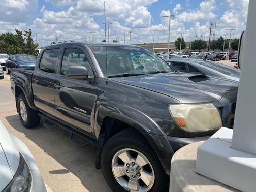 Magnetic Gray Metallic 2011 Toyota Tacoma Double Cab