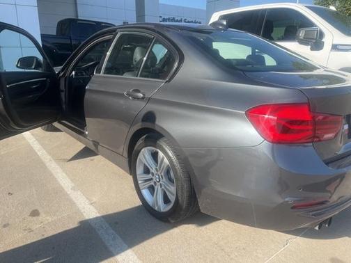 2016 BMW 328 i