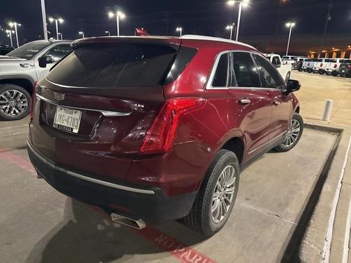 2017 Cadillac XT5 Luxury