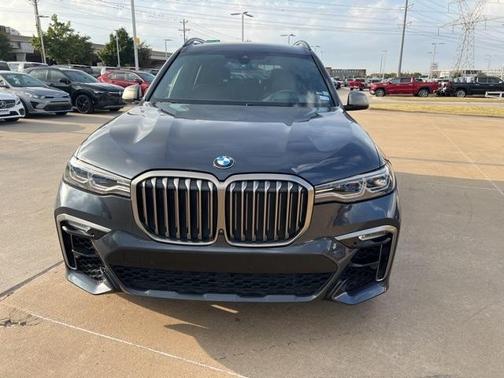 2020 BMW X7 M50i