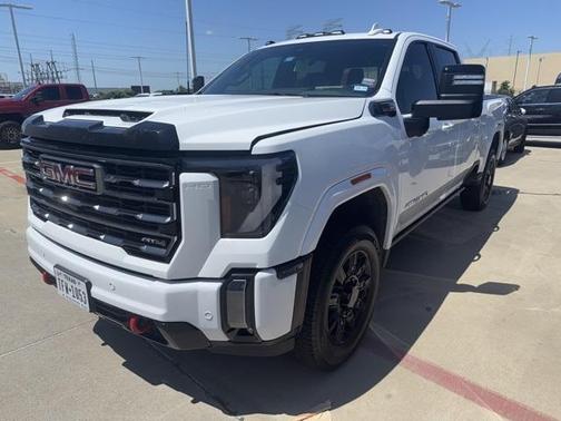 2024 GMC Sierra 2500 AT4