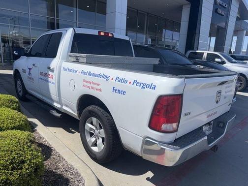 Bright White Clearcoat 2016 RAM 1500 SLT