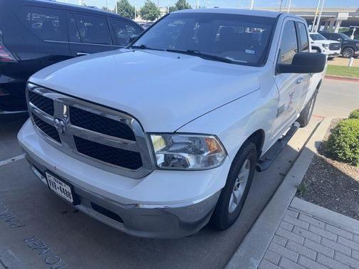 Bright White Clearcoat 2016 RAM 1500 SLT