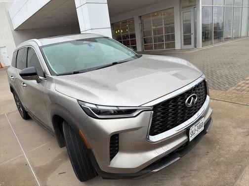 2022 INFINITI QX60 Luxe