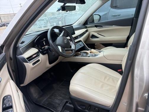 2022 INFINITI QX60 Luxe