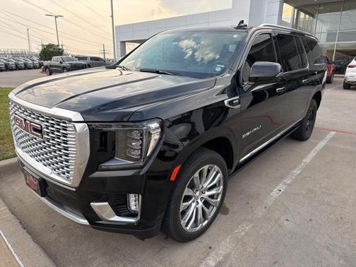 2023 GMC Yukon XL Denali