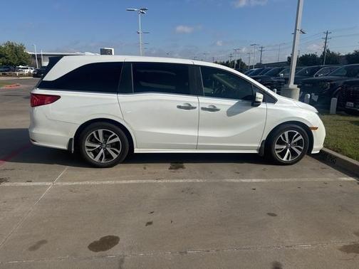 2022 Honda Odyssey Touring