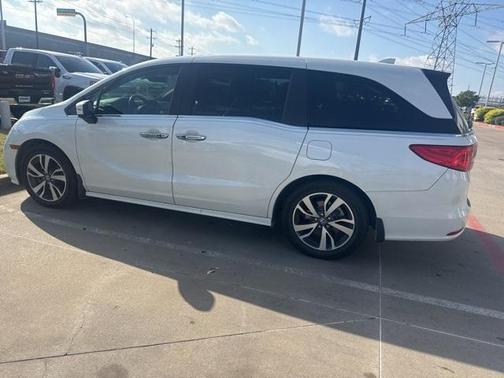 2022 Honda Odyssey Touring
