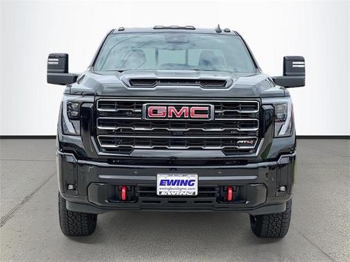 2025 GMC Sierra 2500 AT4