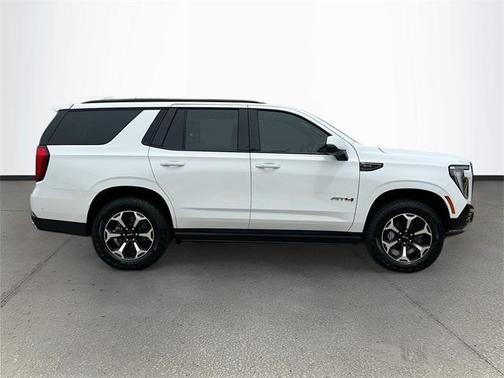 2025 GMC Yukon AT4