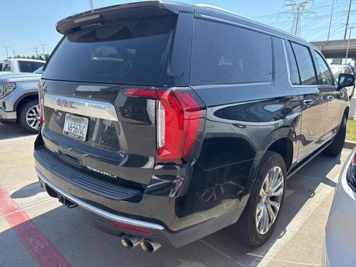 2022 GMC Yukon XL Denali